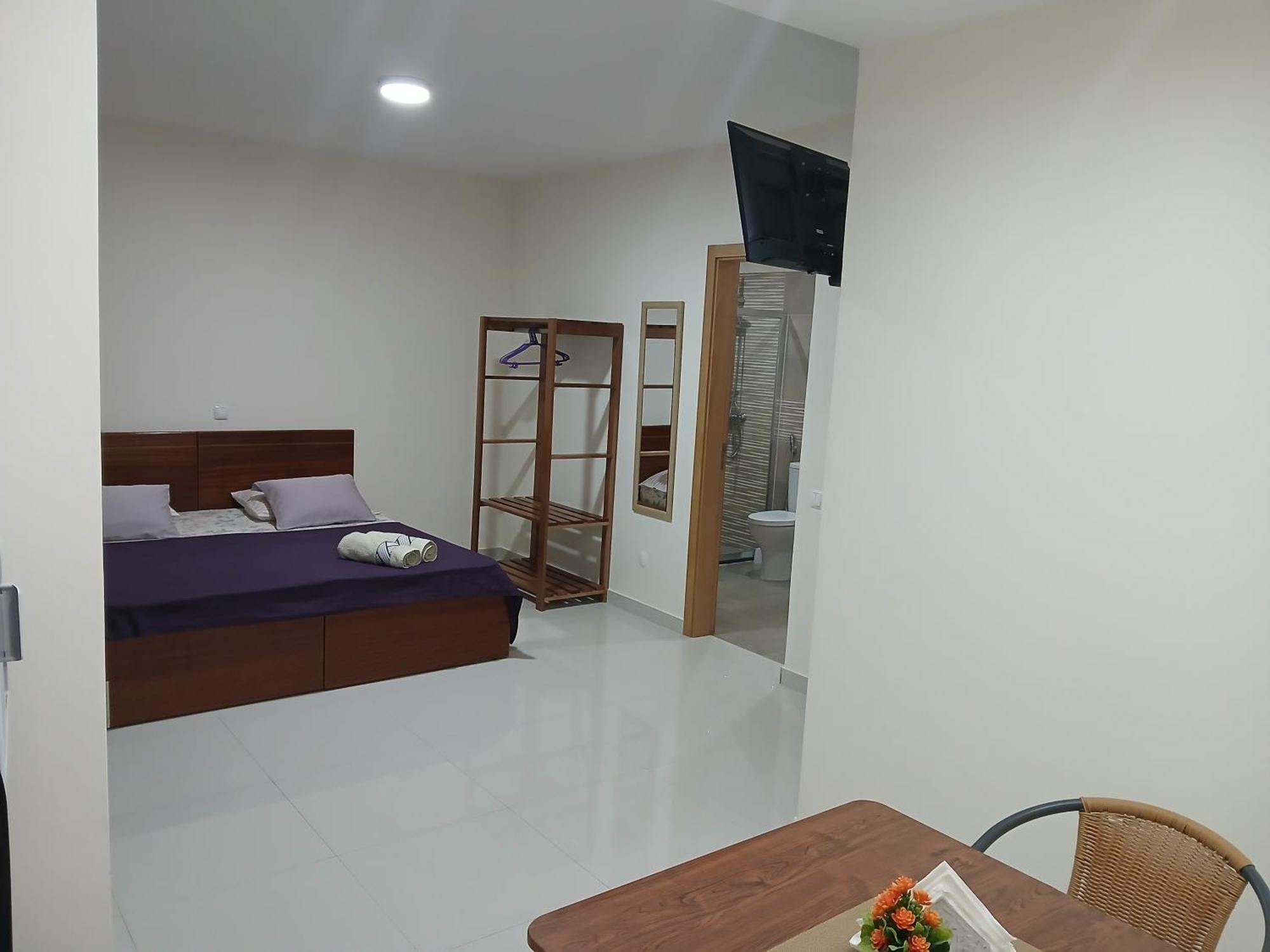 Nifa House