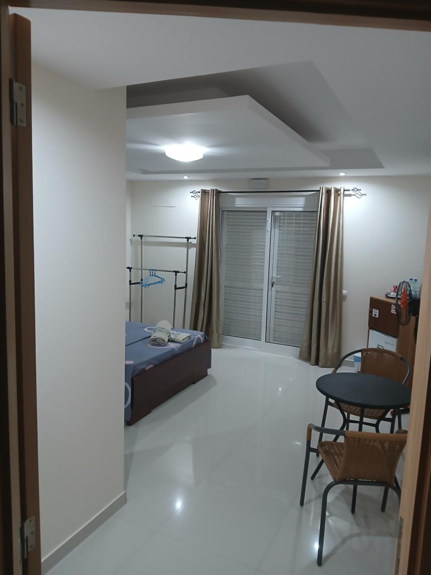 Nifa House Espargos