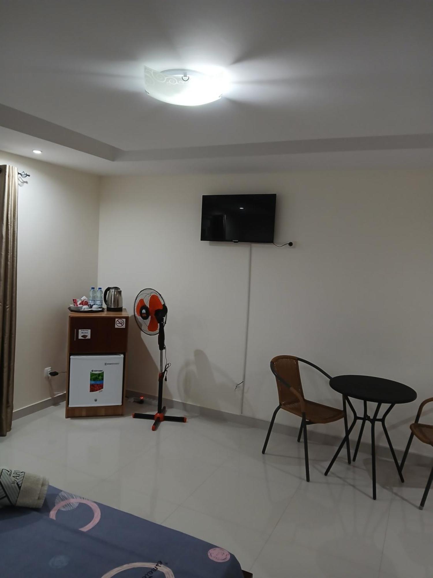 Nifa House Guest house *