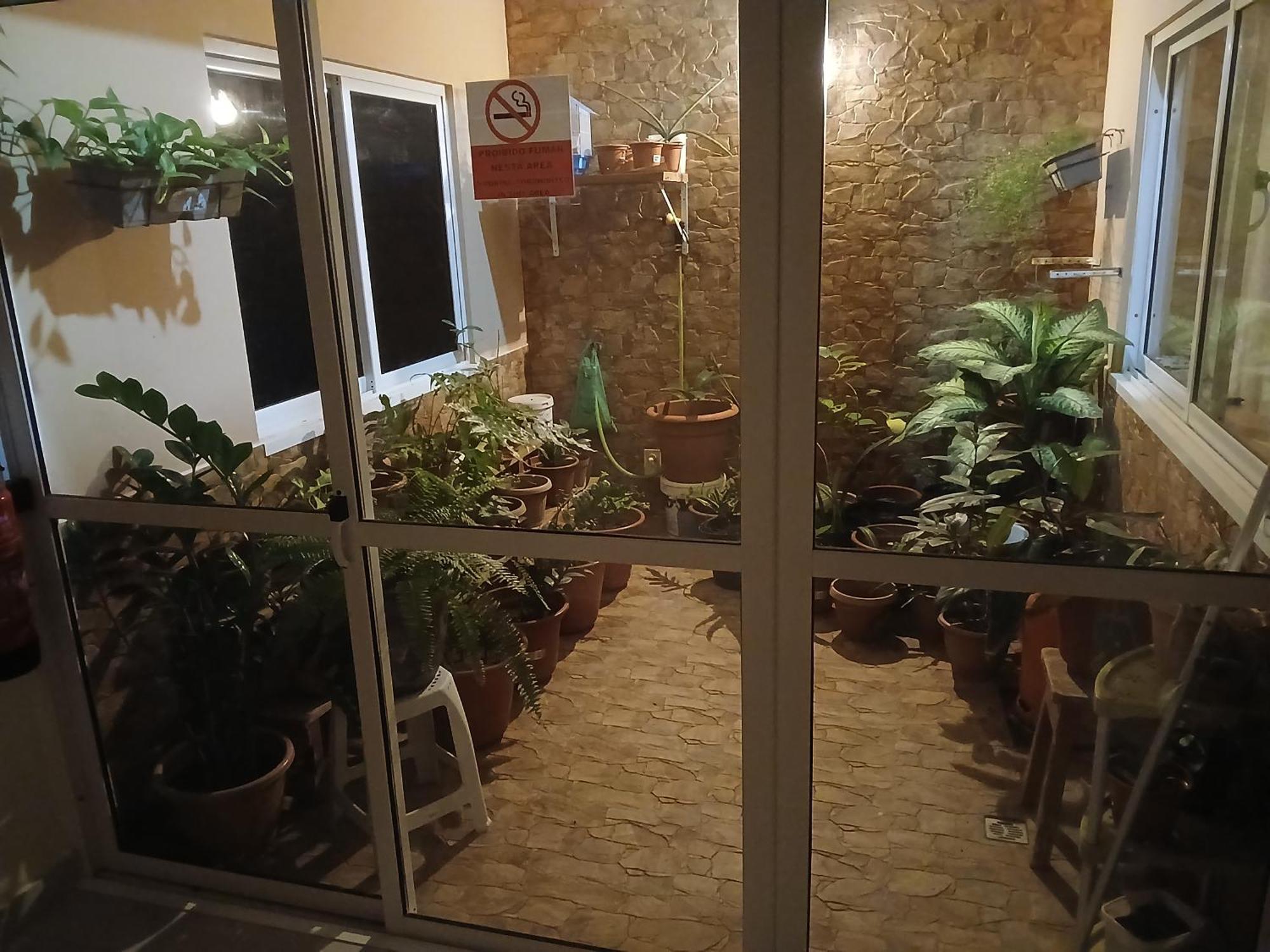 Nifa House Guest house Espargos