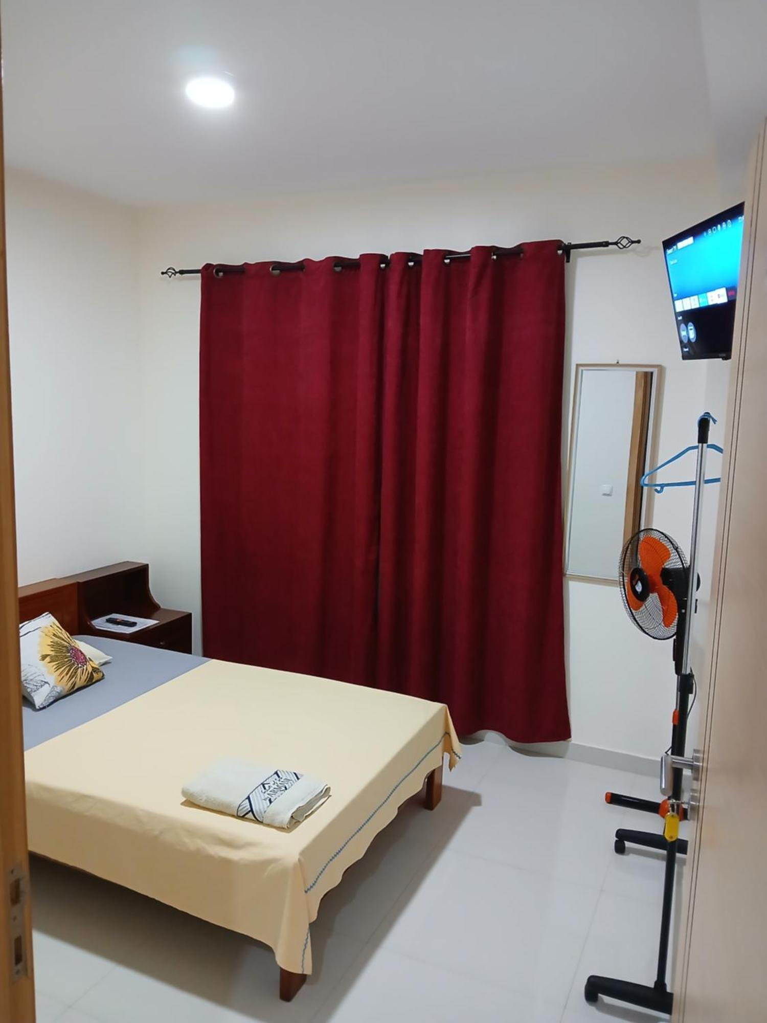 Nifa House * Espargos
