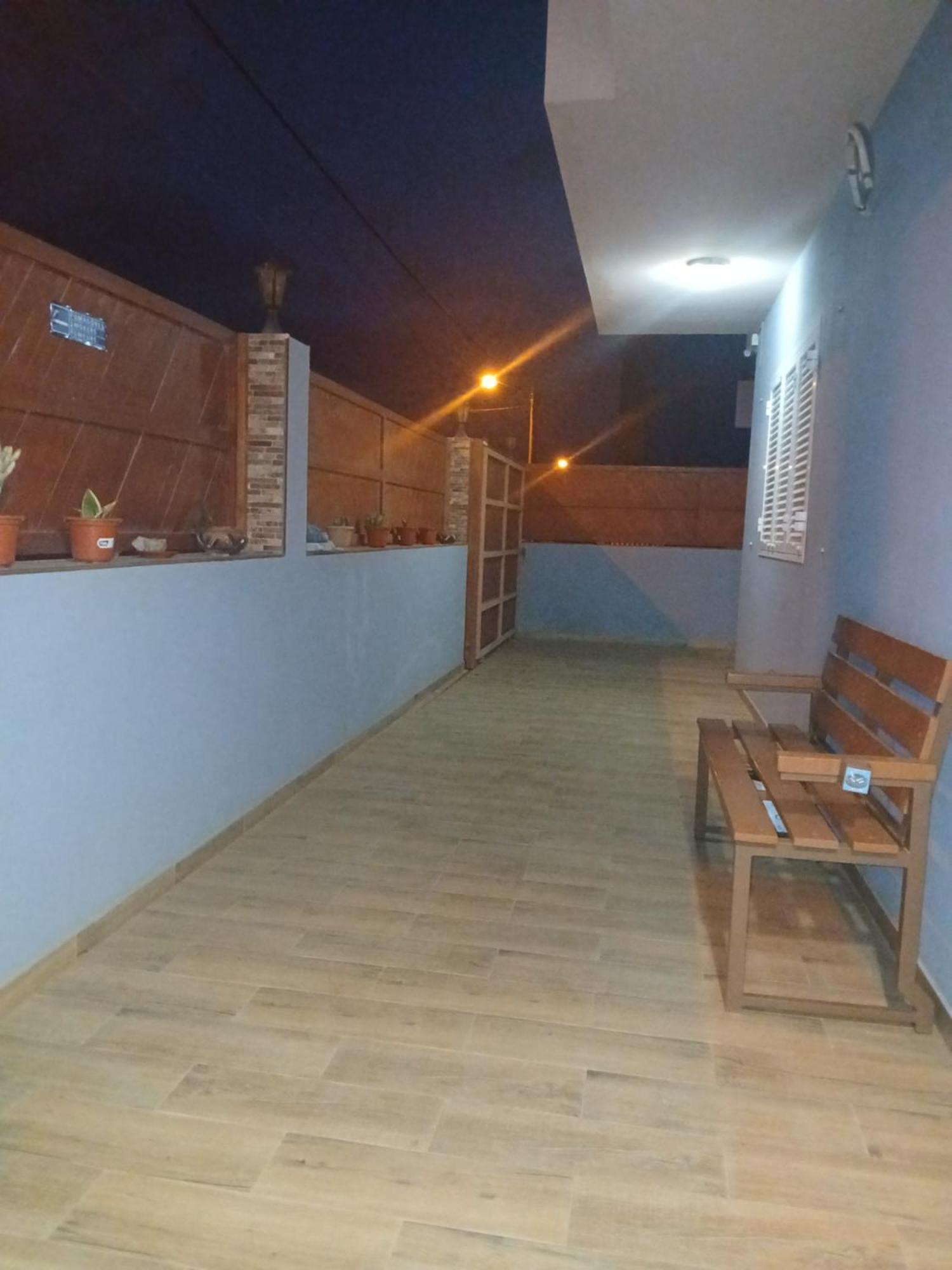 Nifa House Guest house Espargos