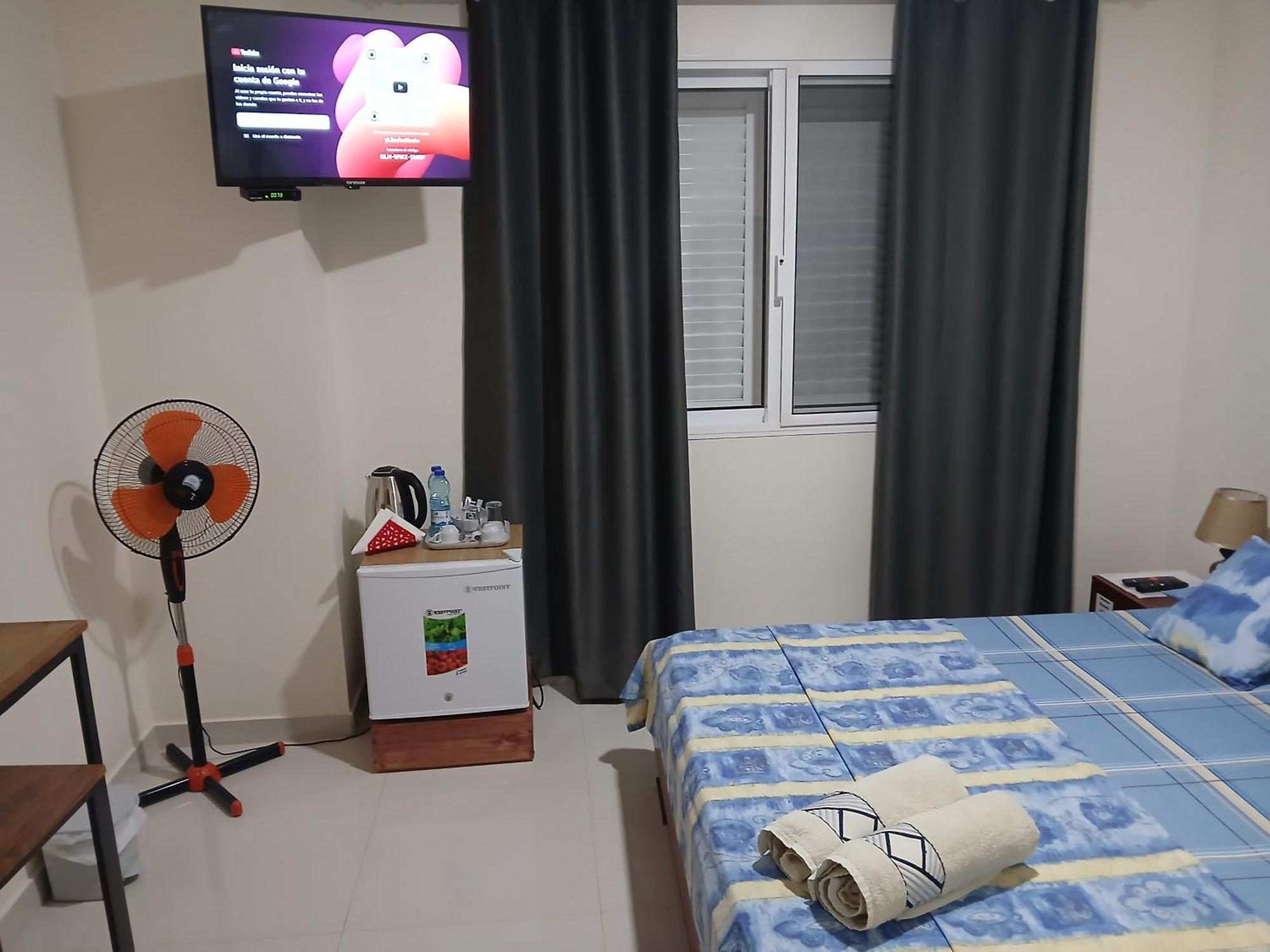 Nifa House Guest house *